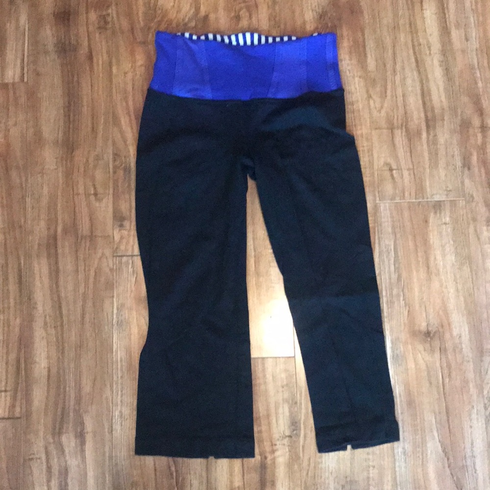 Lululemon Blue/Black Crops